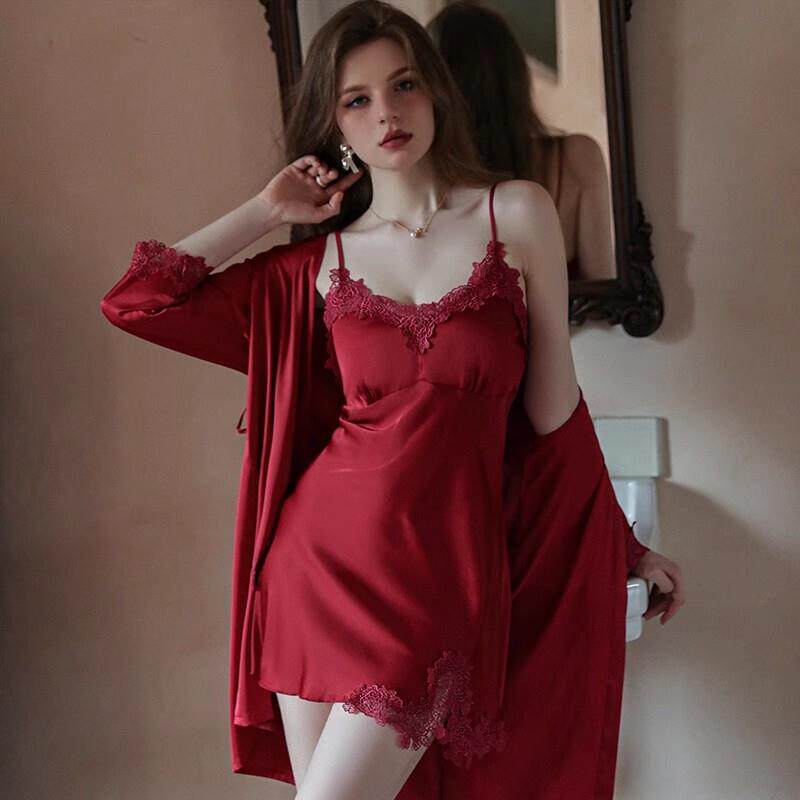 2026年真丝带胸垫睡衣性感吊带女睡裙睡袍套装气质新娘晨袍两件套