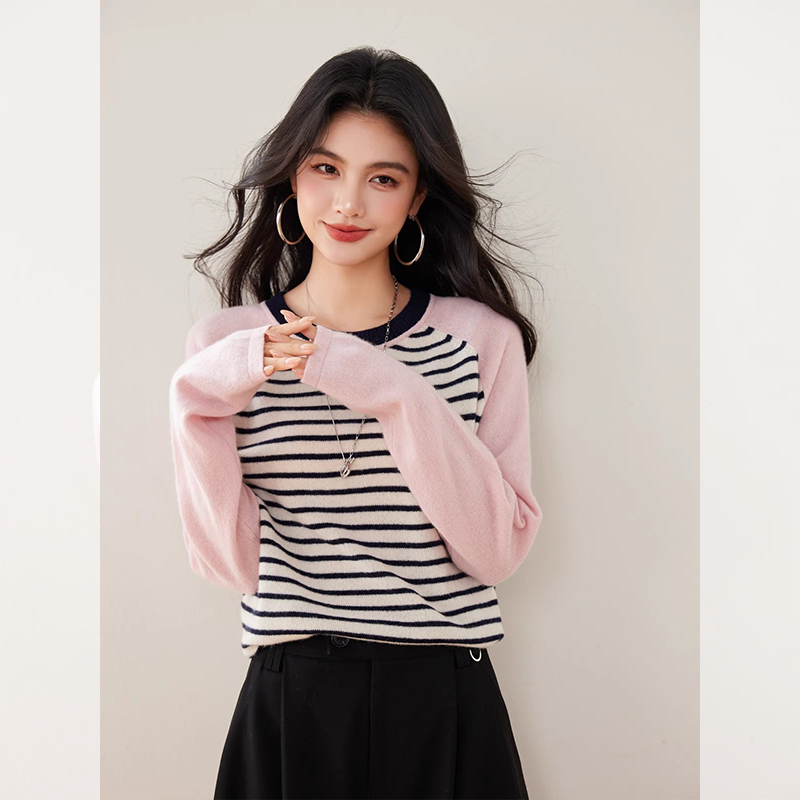 ROUMIKL慵懒风撞色条纹插肩袖针织衫女早秋季新款宽松显瘦内搭打