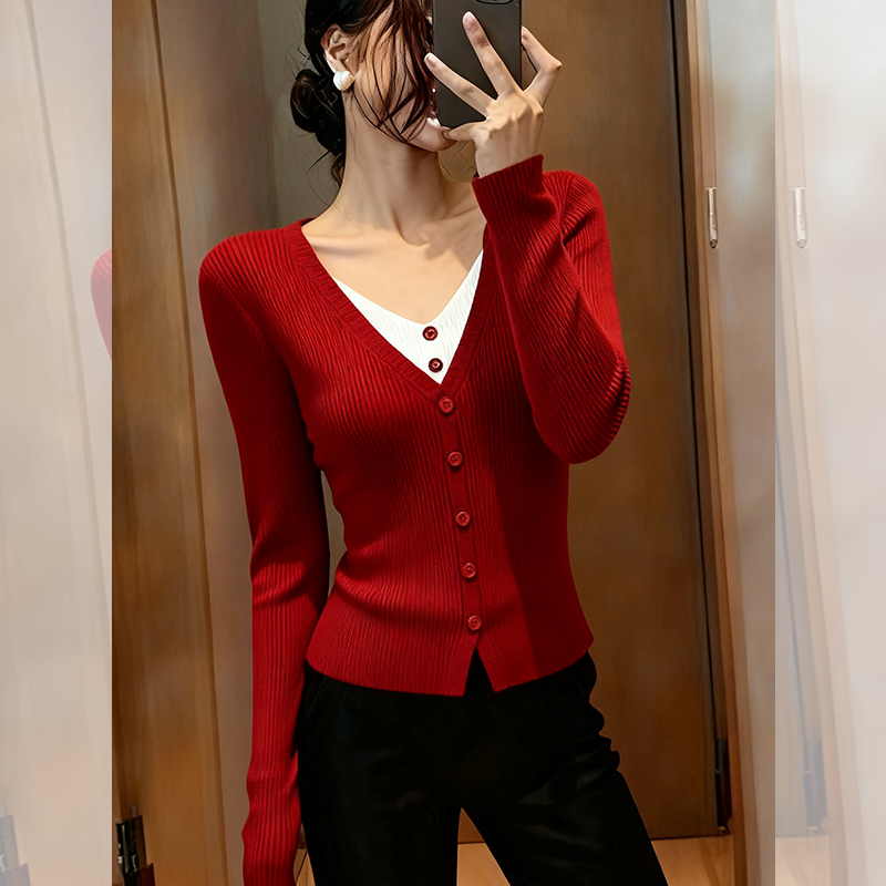 ROUMIKL温暖风撞色拼接V领假两件针织开衫女秋季新款今年流行漂亮