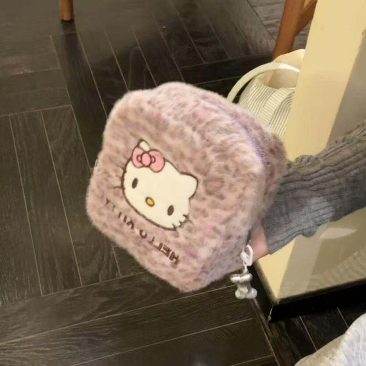 Hellokitty豹纹收纳包拍立得相机保护包化妆品收纳袋小巧便携