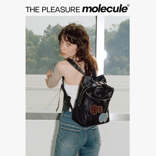 the 轻量感时髦原创通勤 pleasure molecule中号皮带双肩包印章款