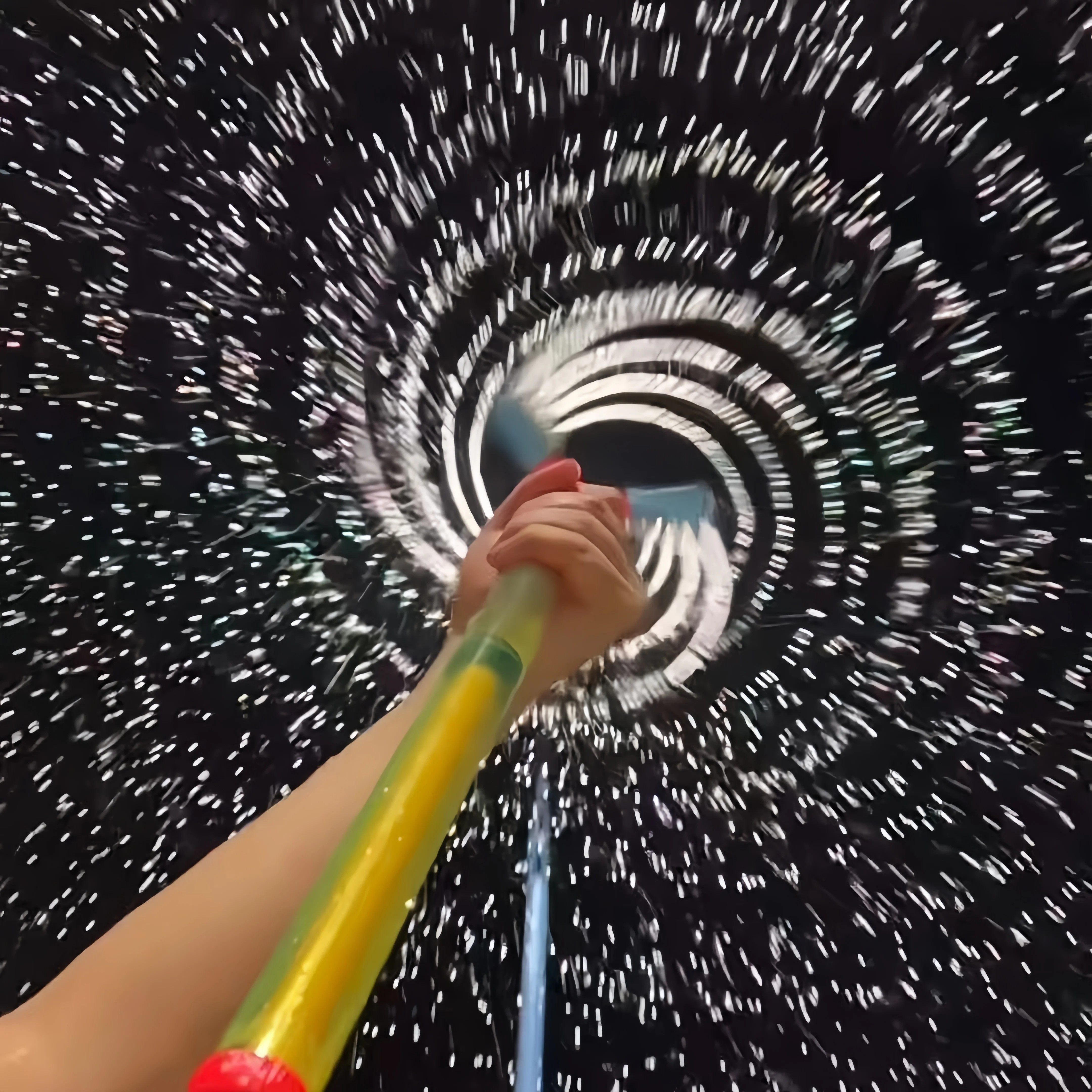 棒棒糖烟花水枪抽拉式打水仗神器夜晚氛围感玩水道具儿童戏水玩具