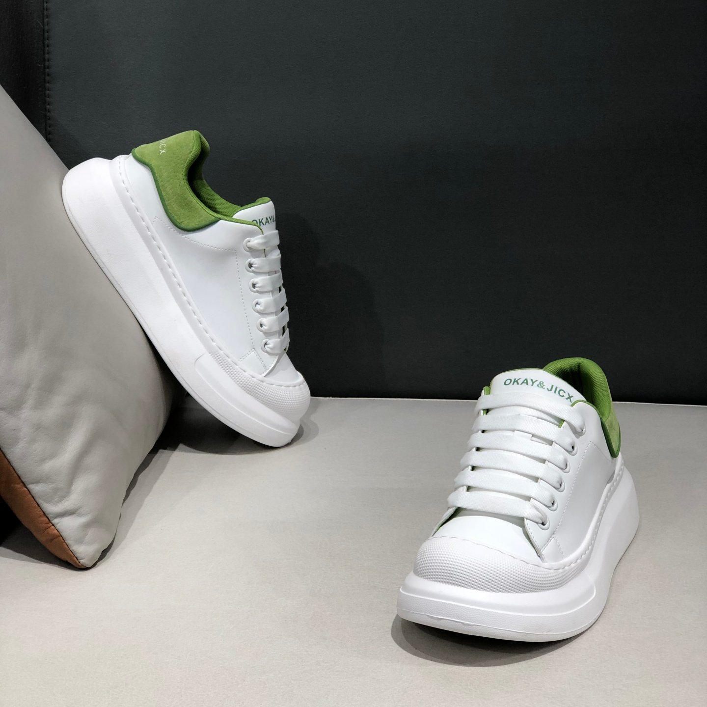 2026春季新款厚底板鞋男休闲鞋百搭透气增高小白鞋简约休闲男鞋潮,流行男鞋,单鞋,淘宝优惠券,粉丝福利购,淘宝优惠卷