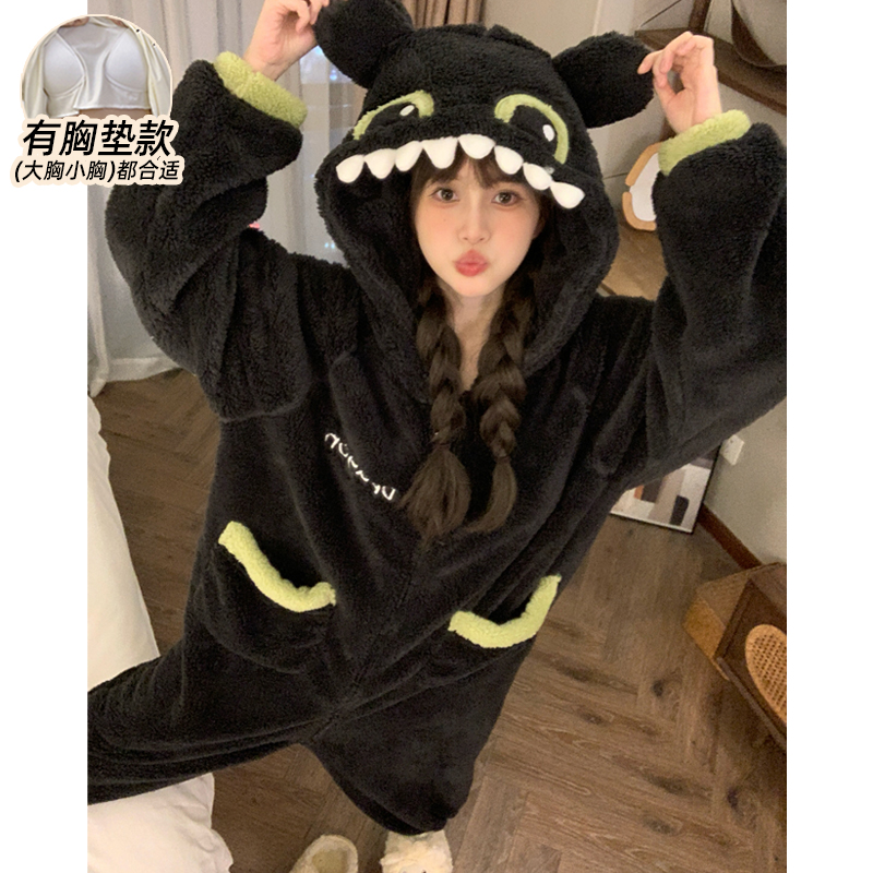 连体睡衣女冬季珊瑚绒保暖带胸垫