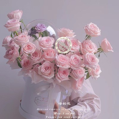 LOVE灯牌iy花束创意摆件爱情表白灯串花艺礼盒花束装饰灯牌