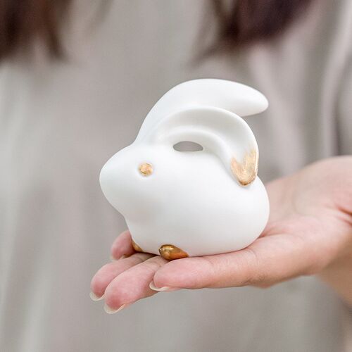 北欧工艺品陶瓷白色素烧兔子动物摆件电视柜玄关创意家居装饰品
