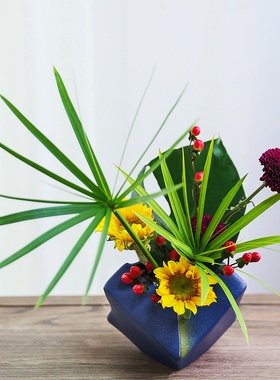 花叶居陶瓷方格自由器插花花瓶方形花器家居风简易桌面装饰摆件