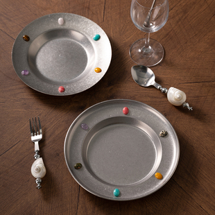 XEMO北欧风复古彩色天然原石装饰圆盘餐具金属餐盘宝石装饰高级感