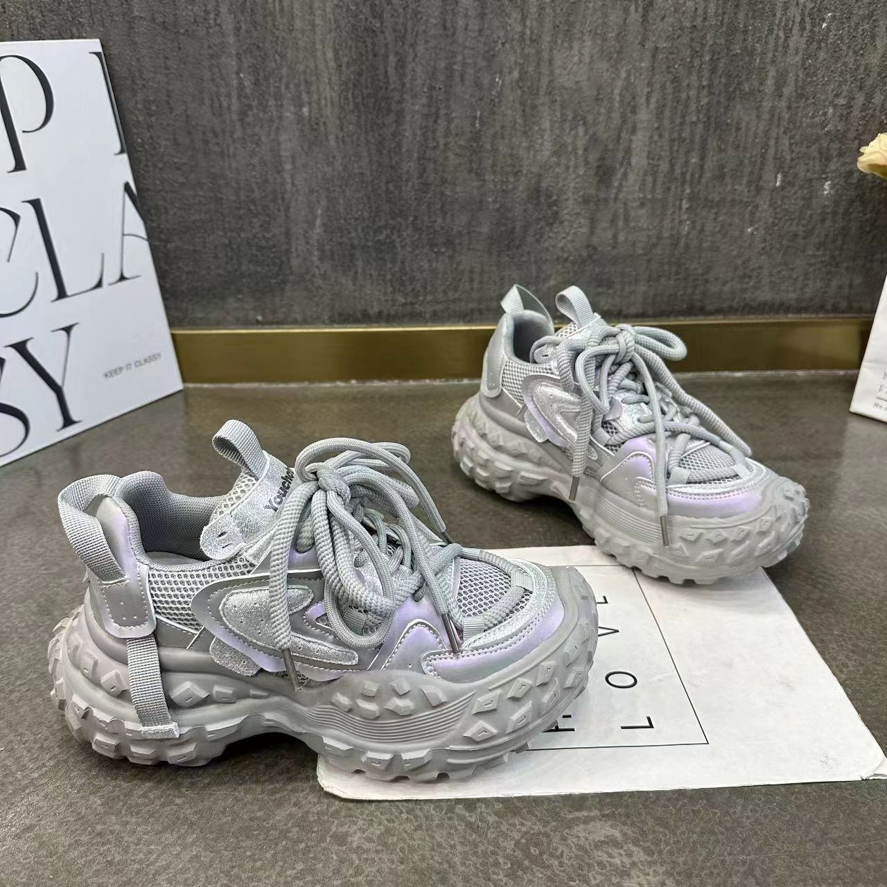 爆款网面透气老爹鞋女夏2025新款运动休闲鞋小个子厚底增高榴莲鞋