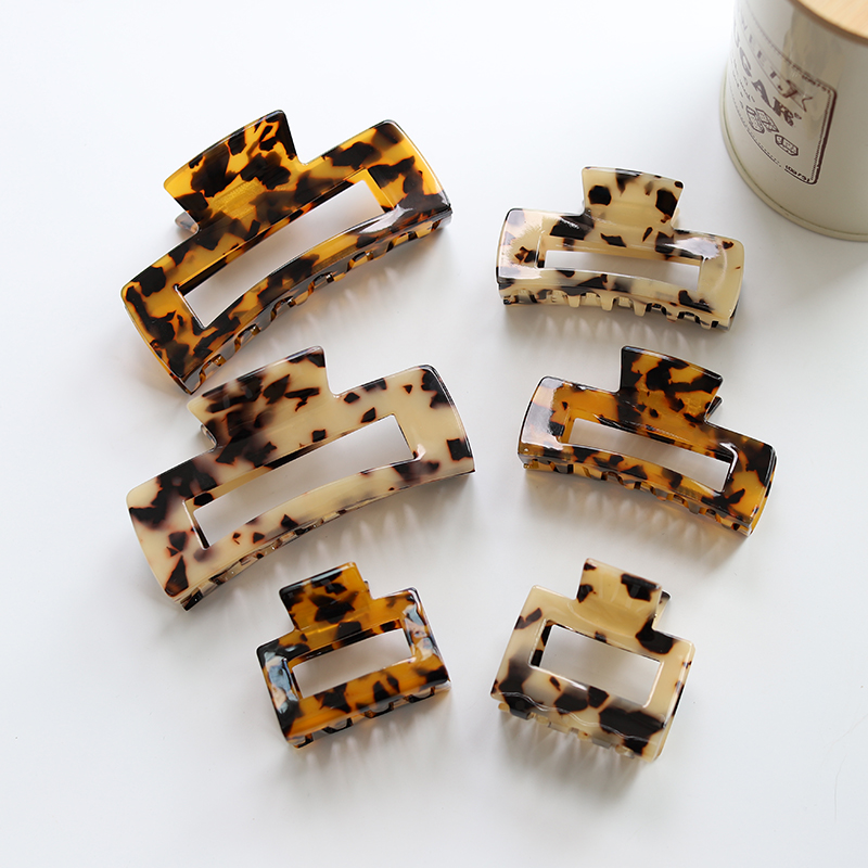 高级感抓夹saradear醋酸东大门