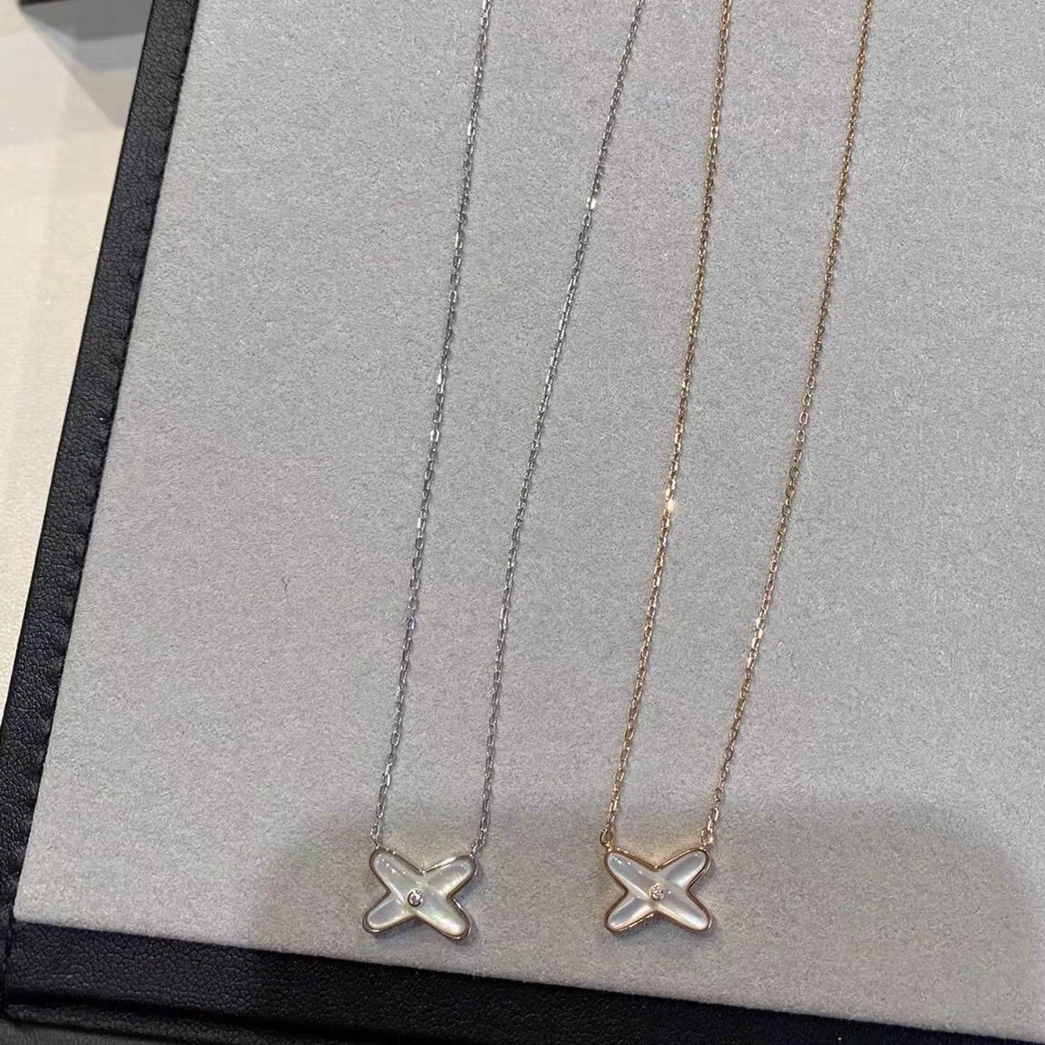 明星同款轻奢18k金交叉项链白贝母镶嵌钻X吊坠玫瑰金锁骨链送礼物