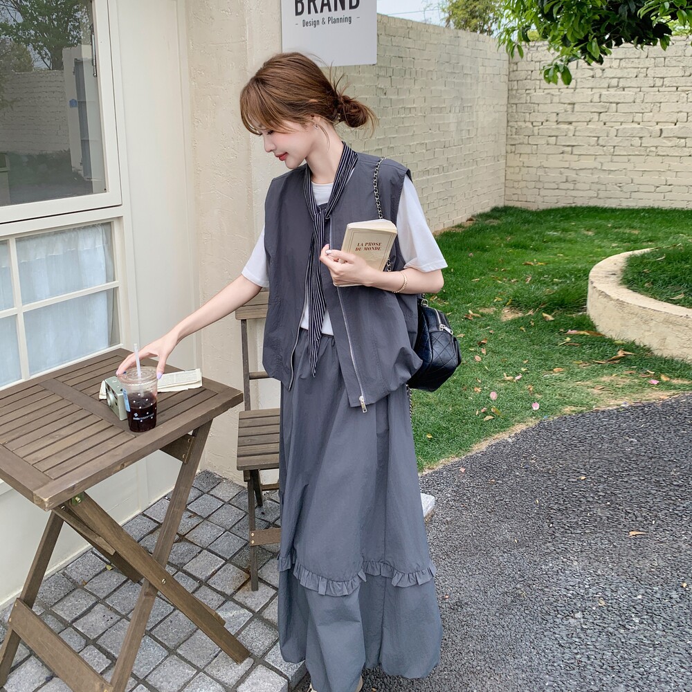 灰色马甲半身裙三件套女夏季新款独特绝美韩系清冷松弛感穿搭套装,女装套装/套裙,浙宝176（原073）