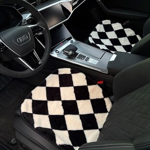 适用于宝马奥迪奔驰比亚迪汽车坐垫四季通用半包座椅套高级感轻奢