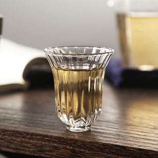 玻璃花瓣杯闻香杯 耐热茶具 花茶单主人杯品茗杯小高琉璃透明 日式
