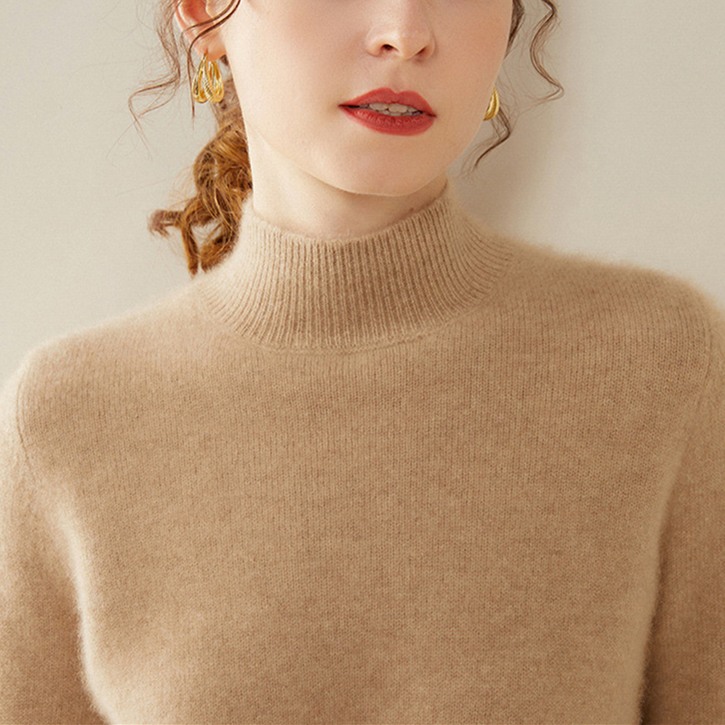 100%山羊绒半高领加厚女羊绒衫