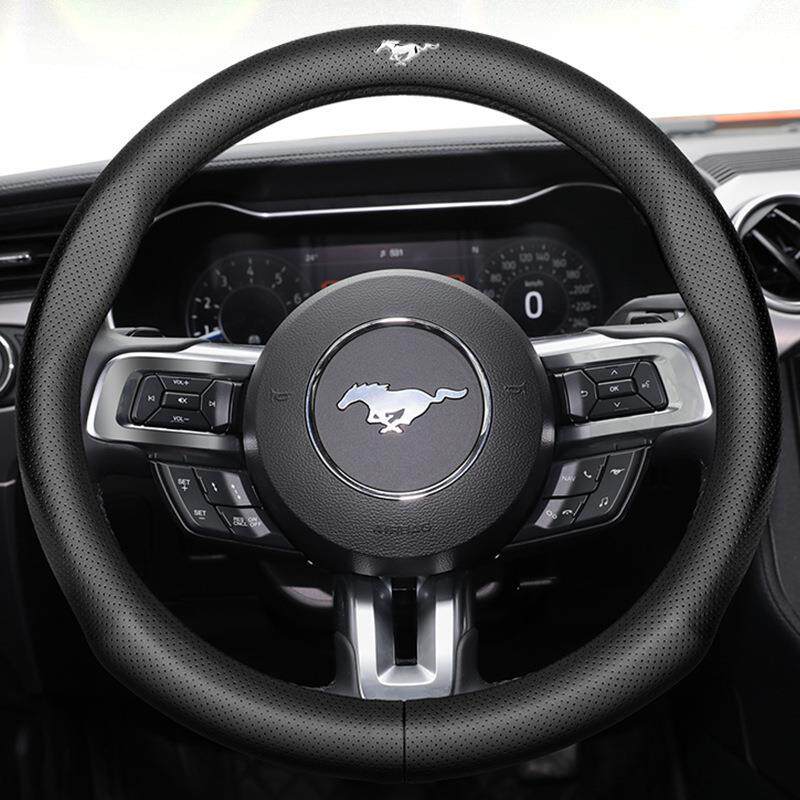 适用福特野马方向盘套12-22款四季通用真皮方向盘套防滑汽车把套