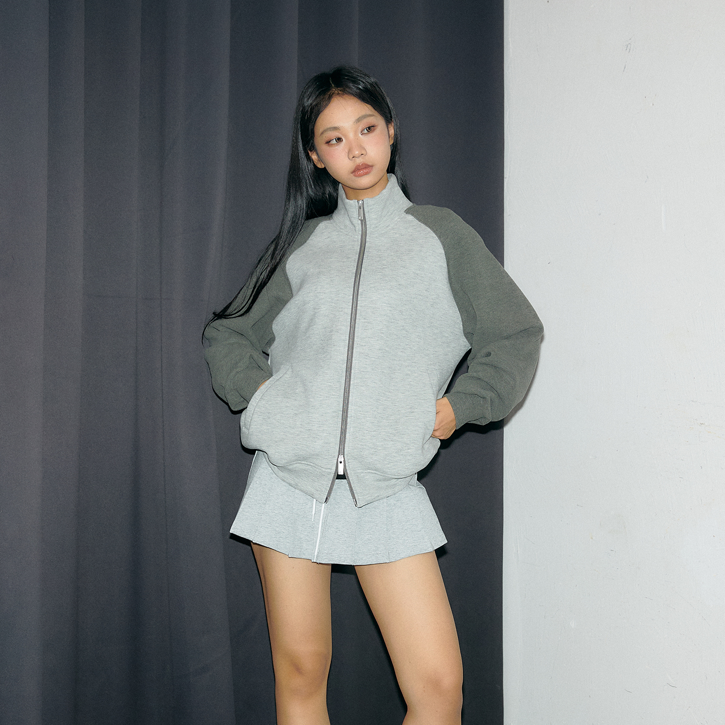 11E 2025秋季新品撞色拼接卫衣休闲舒适百搭拉链立领外套男女同款