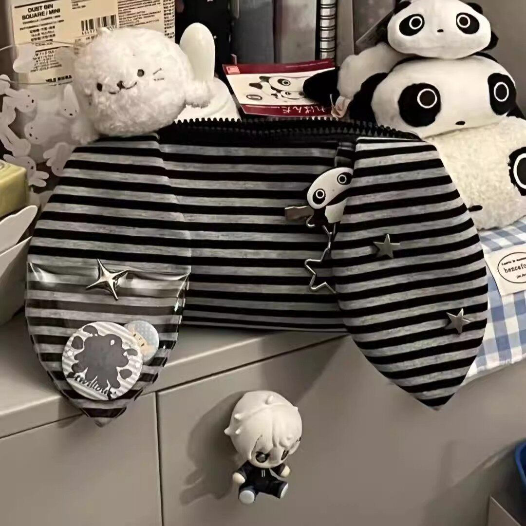 韩系ins条纹兔子笔袋痛包亚裔风高颜值学生文具收纳袋小众化妆包