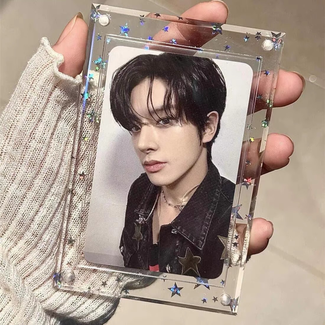 无彩色亮闪星星3寸卡套