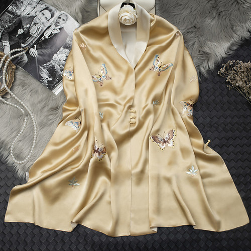 筛月刺绣百蝶真丝大披肩