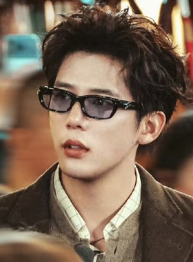 王安宇同款墨镜男高级感复古老钱风蓝色遮阳方圆脸显瘦太阳眼镜女