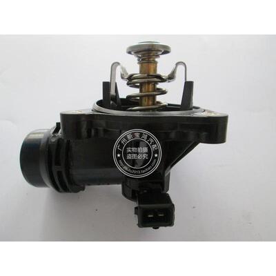 适用宝马3系E87 E90 E46 E93 X1 E84 E83 E60 520节温器318 320