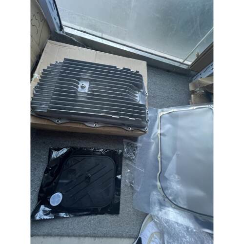 适用于宝马M5变速箱铝合金油底壳散热器耐高温原厂配件