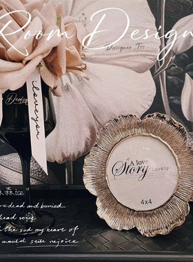 亚居良品/YaJu 轻奢风桌面金属玄关摆件床头相框复古单面圆形