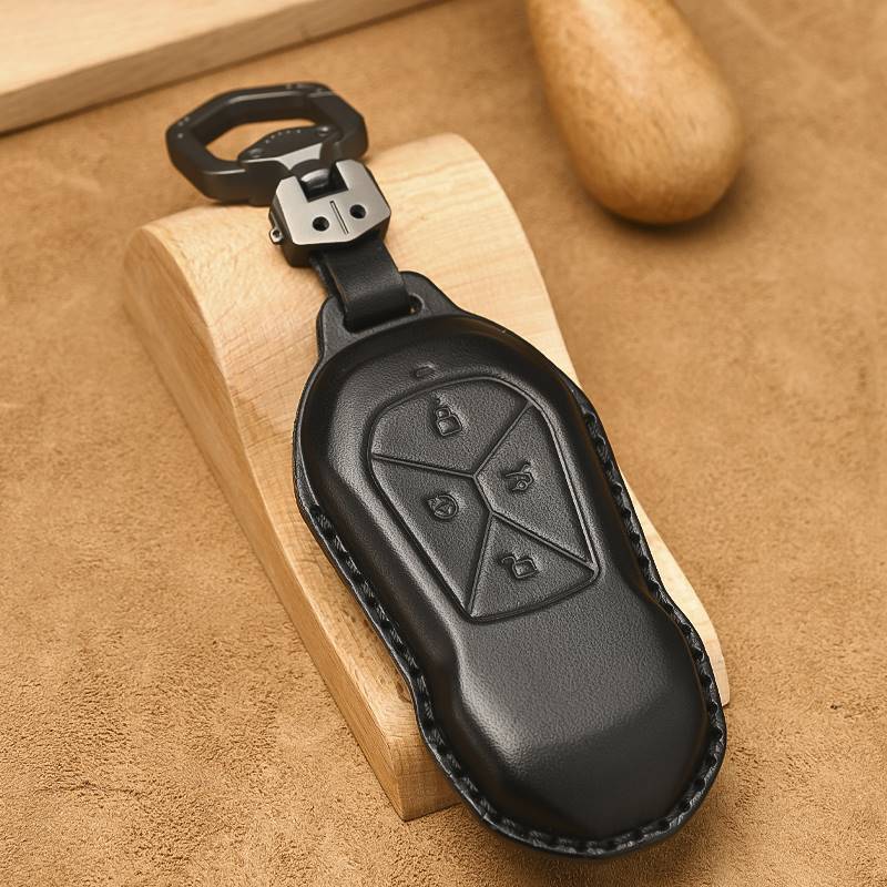适用于2022款小鹏P7钥匙套真皮21款P5/P7/G3/G3i汽车钥匙遥控包扣
