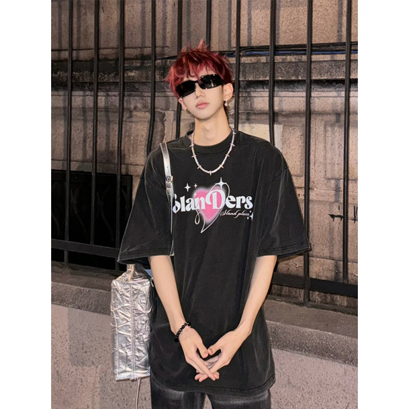 水洗做旧重工艺爱心短袖男