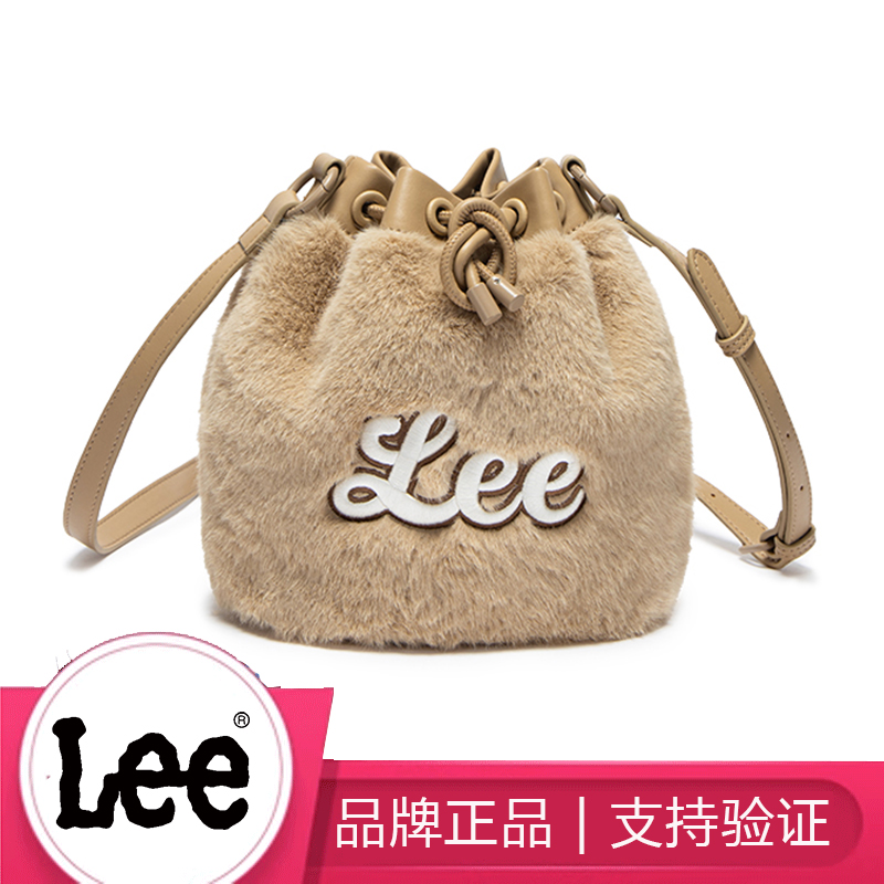 Lee秋冬女水桶包羊羔毛绒绒茸茸包ins斜挎单肩手提包儿童包