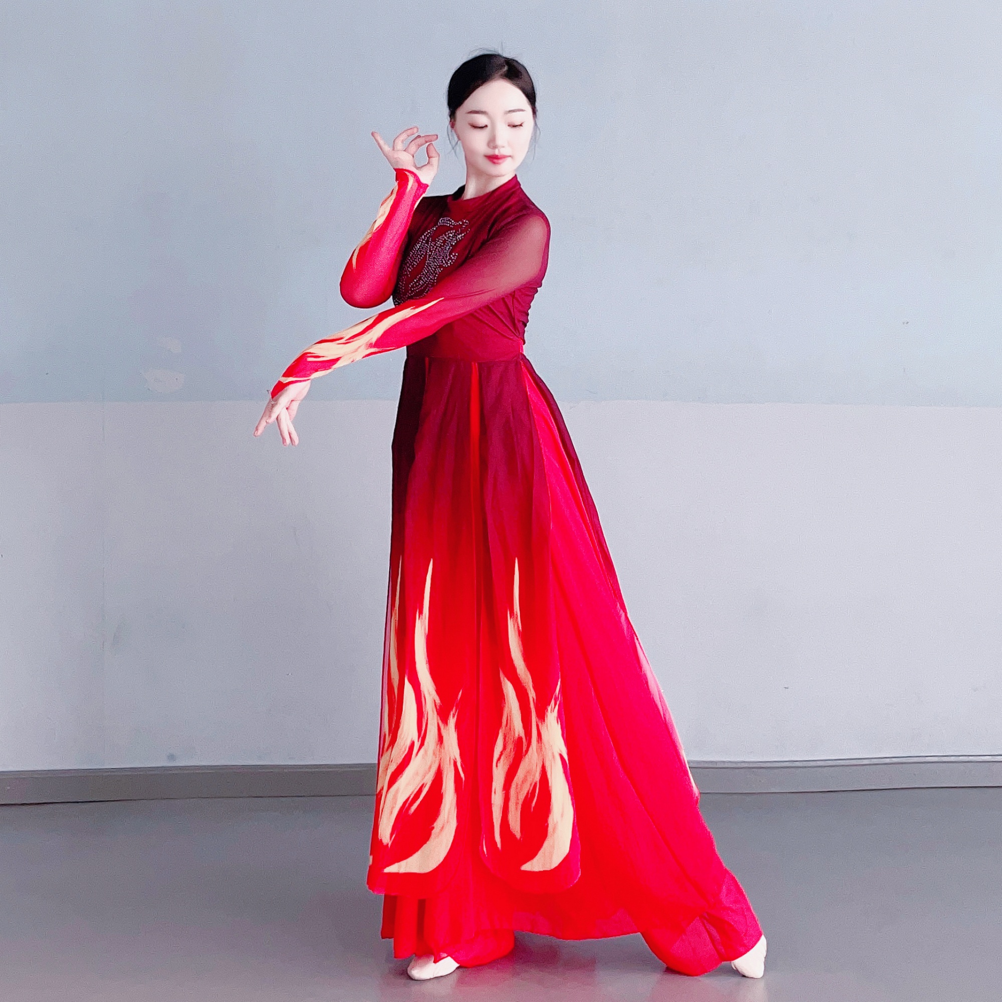 中国风中国红广场舞套装表演服装