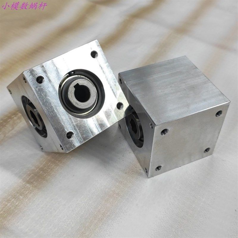小型伞齿轮转角器90度速比1:1直角传动换向齿轮箱轴孔键槽 /六角,纺织面料/辅料/配套,其他纺织机械,淘宝优惠券,粉丝福利购,淘宝优惠卷