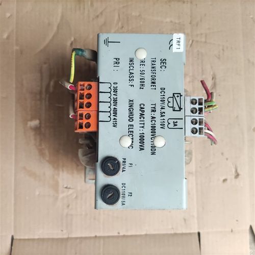 电梯控制柜变频器DAA22.5Q1 电压110V/220V/290V/320V/360V/380V.