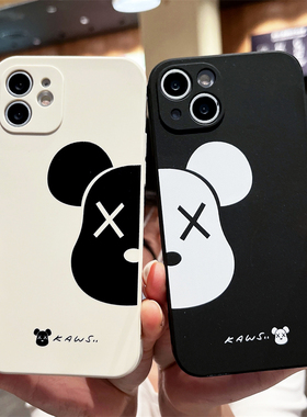 卡通潮牌kaws熊适用苹果13promax手机壳iPhone12pro硅胶情侣女16max防摔15外壳6s/8plus保护套7/se3新款114男