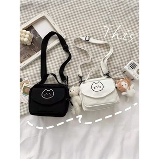 新款可爱猫咪日系帆布小包通勤百搭儿童女孩零钱包学生闺蜜斜挎包