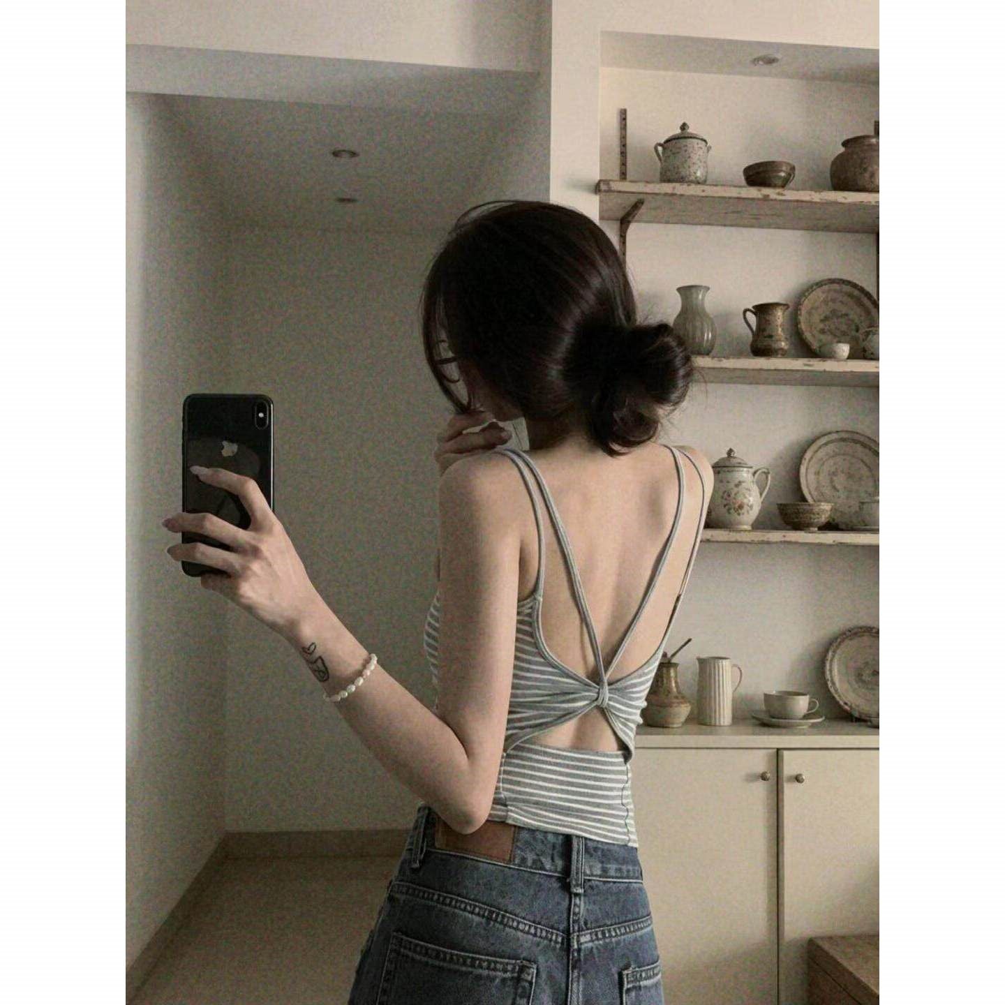 后背镂空条纹吊带女薄款莱赛尔打底上衣夏季纯欲风带胸垫外穿背心