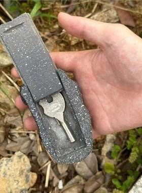 仿真石头藏钥匙盒户外防丢锁匙盒