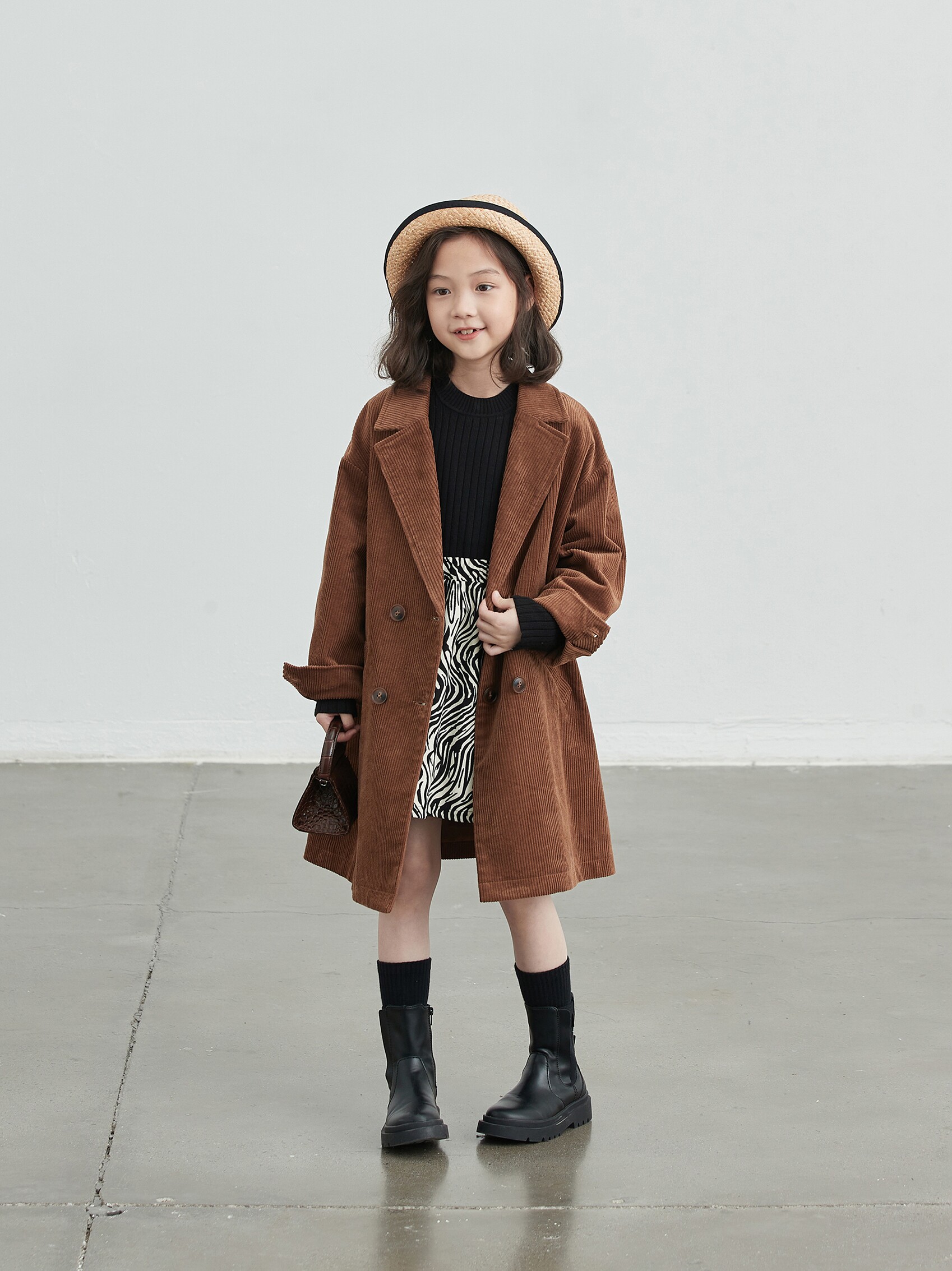 [30% 할인] MIMIGOGO 레트로 코듀로이 라펠 칼라 프로필 아동용 중간 길이 가을 재킷 1C01