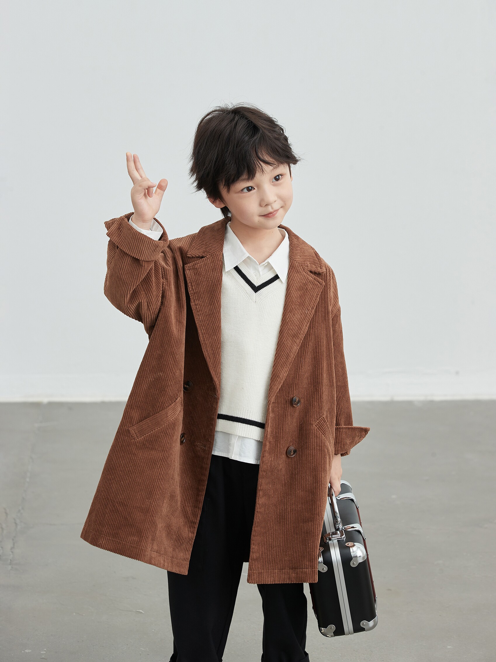 [30% 할인] MIMIGOGO 레트로 코듀로이 라펠 칼라 프로필 아동용 중간 길이 가을 재킷 1C01