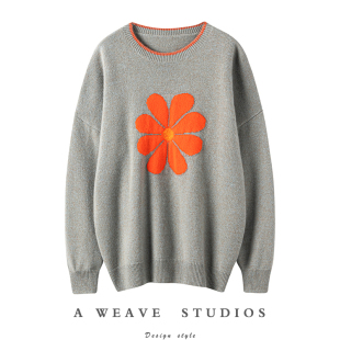 颜控心动！！减龄灰绿色太阳花羊绒衫女圆领加厚纯羊绒毛衣冬宽松