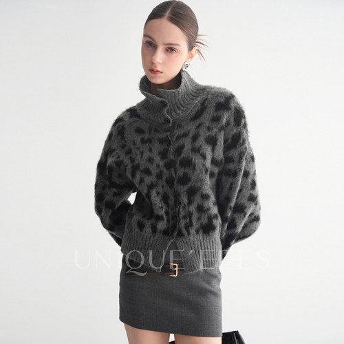 尢壹/UNIQUE'EEES【时髦野心家】复古立领豹纹针织衫U5508319