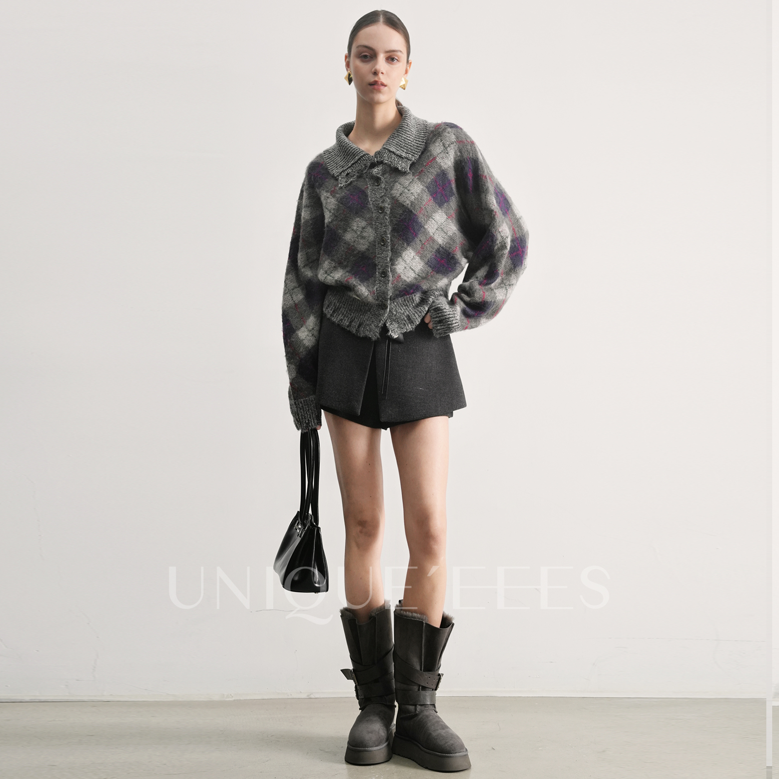 尢壹/UNIQUE'EEES【新复古主义】复古撞色菱格毛衣U5508217