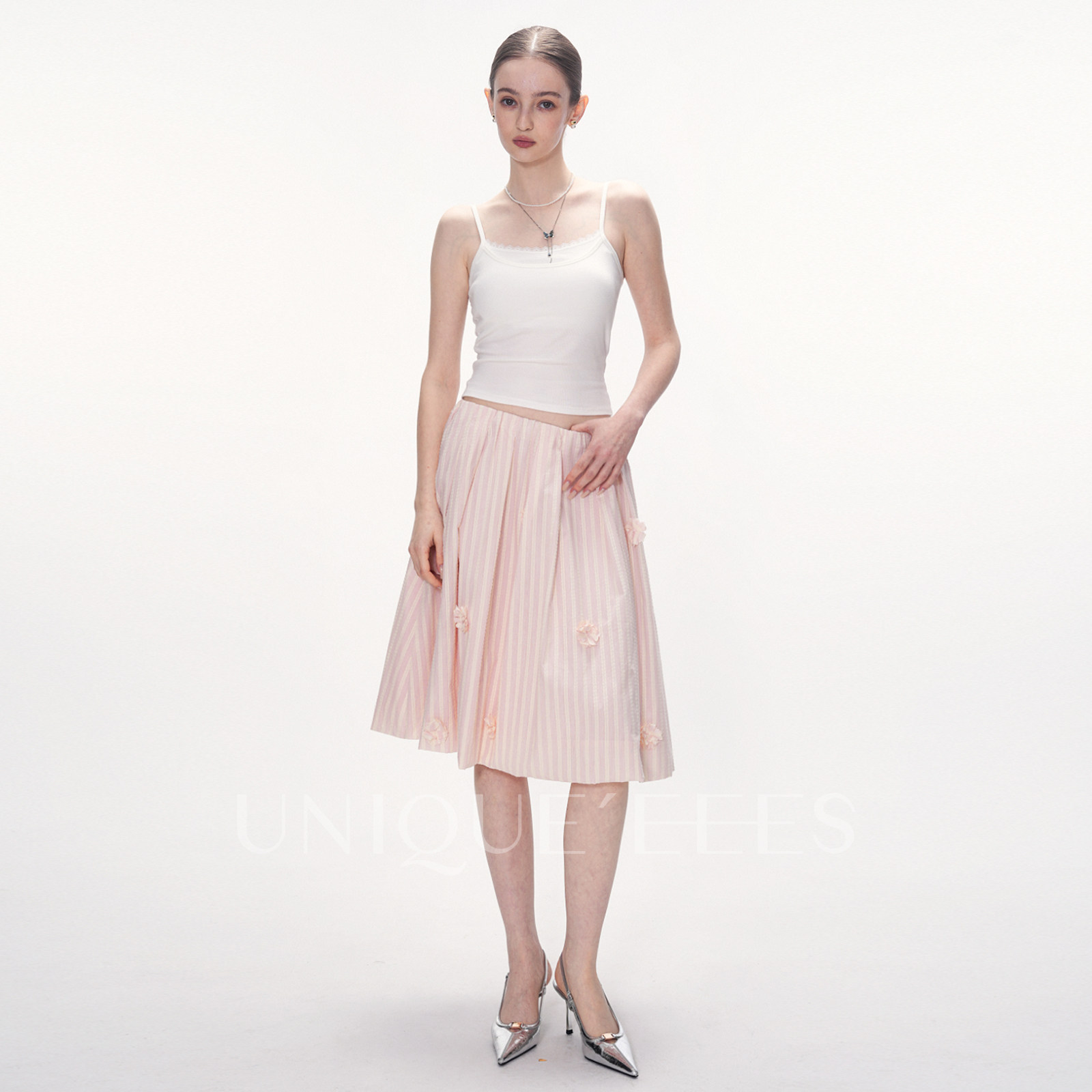尢壹/UNIQUE'EEES【仲夏物语】立体花朵条纹花苞裙U6115129