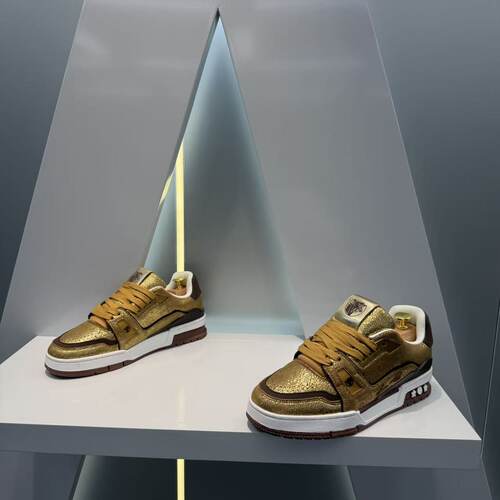 2026新款防滑耐磨板鞋