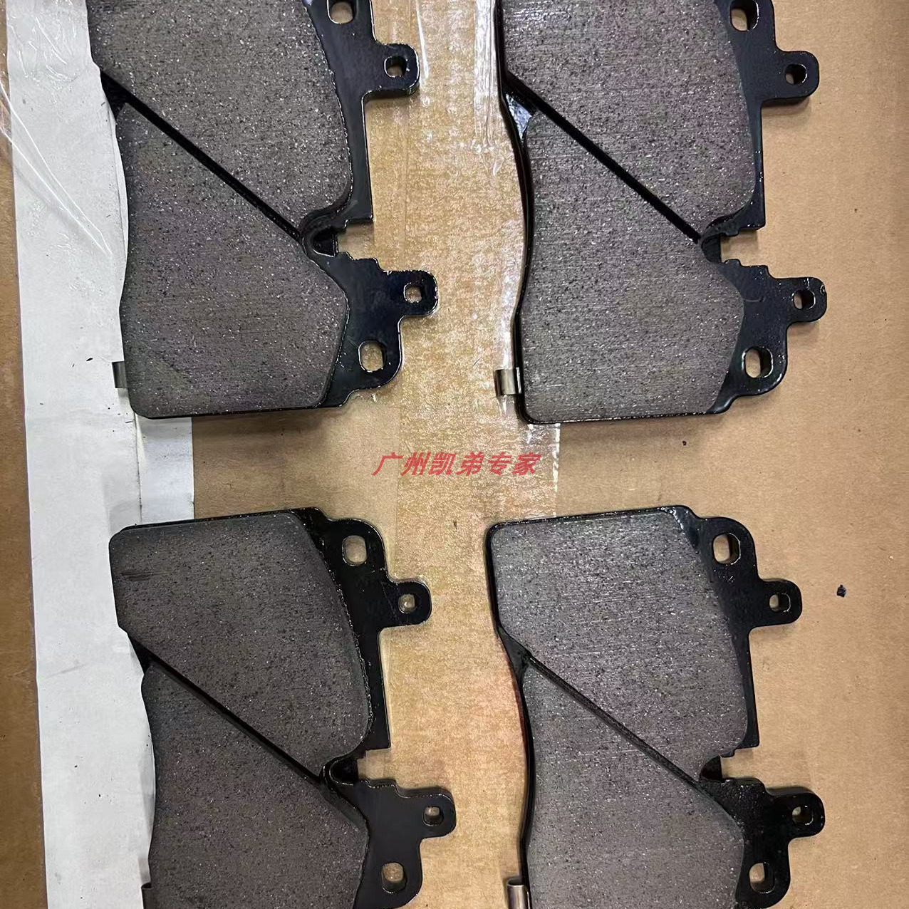适用凯迪拉克刹车皮SRXCTSXTSXT5XT6凯雷德赛威前后刹车皮片