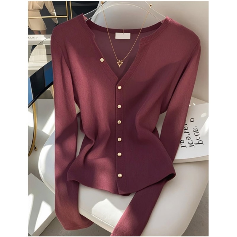 法式红色V领长袖T恤女上衣秋时尚洋派减龄休闲 舒适单排扣针织开,女装/女士精品,大码内搭,淘宝优惠券,粉丝福利购,淘宝优惠卷