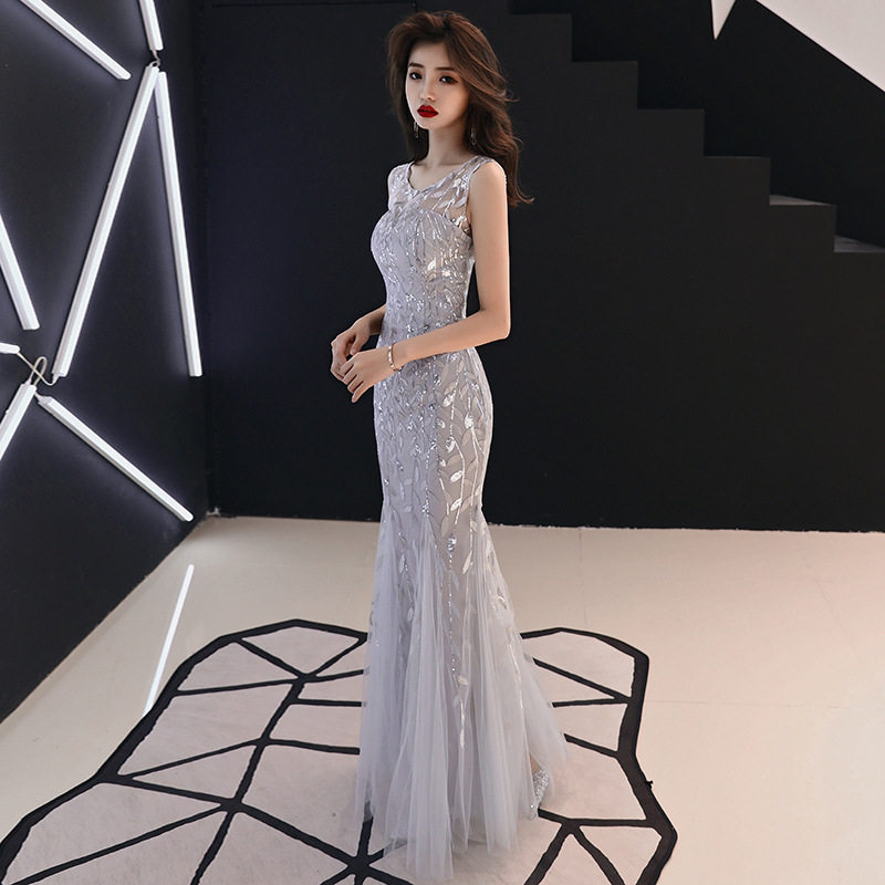 鱼尾显瘦晚礼服女2026春新款气质银灰色主持人连衣裙宴会长款礼服