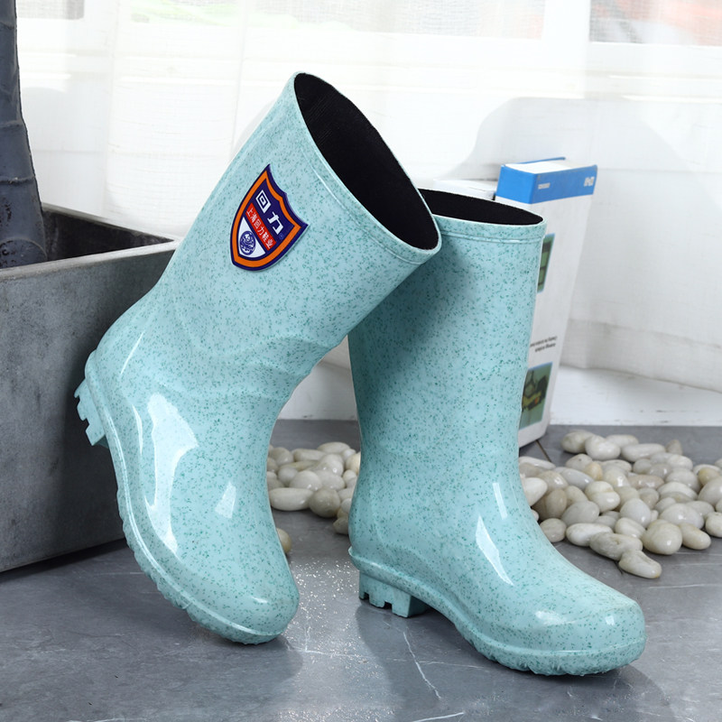 正品回力雨靴女款雨靴中筒高筒防水耐磨四季可穿雨靴抢险救灾胶鞋