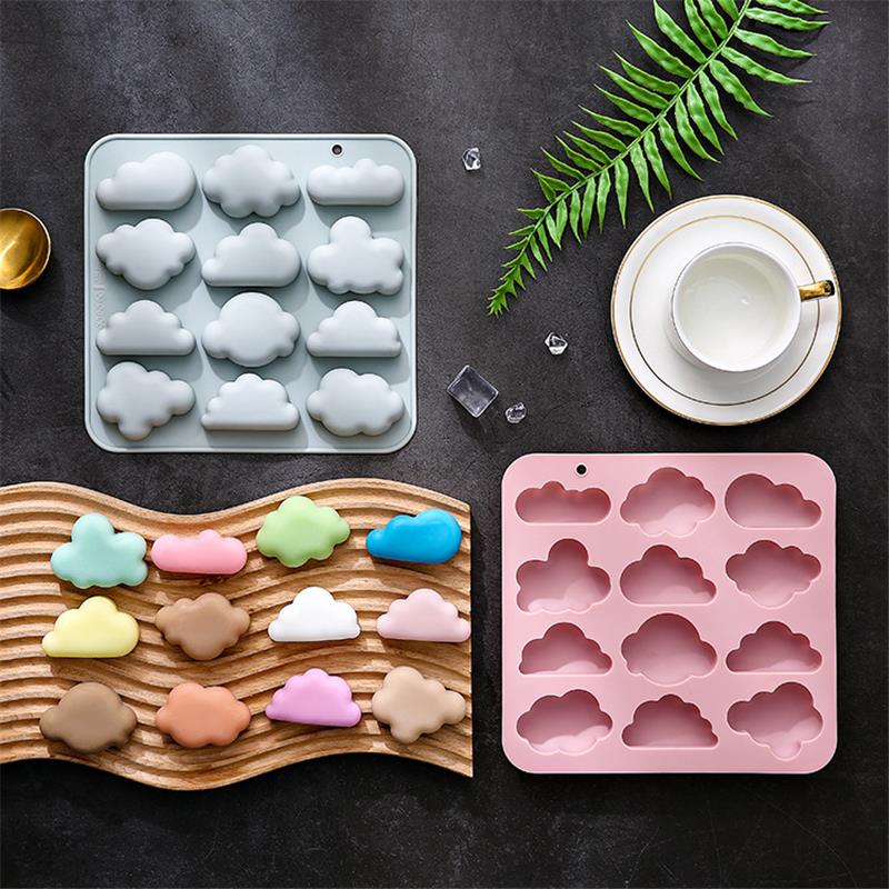 新品 12连不同云朵造型硅胶模具滴胶巧克力蛋糕模冰块软糖果模具